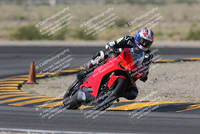 media/Nov-06-2022-SoCal Trackdays (Sun) [[208d2ccc26]]/Turn 11 (10am)/